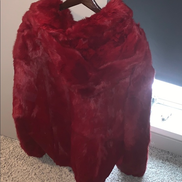 Real 🐰 fur jacket - Picture 3 of 3